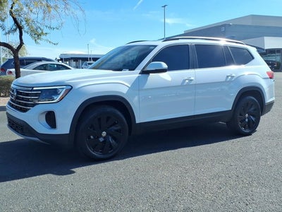 2025 Volkswagen Atlas 2.0T SE w/Technology