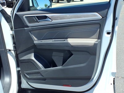 2023 Volkswagen Atlas Cross Sport 2.0T SE