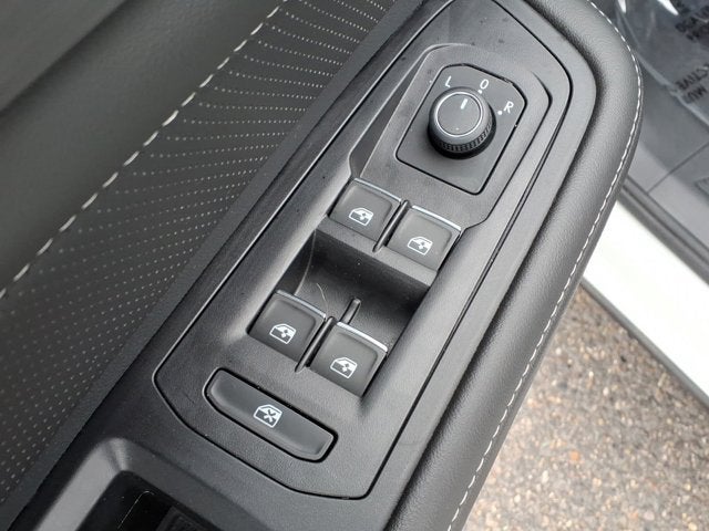2025 Volkswagen Atlas Cross Sport 2.0T SE