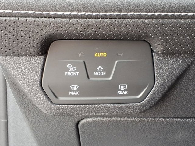 2025 Volkswagen Atlas Cross Sport 2.0T SE