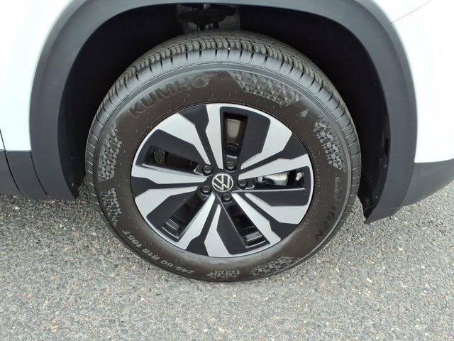 2025 Volkswagen Atlas Cross Sport 2.0T SE