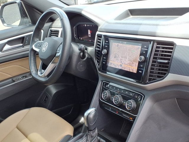 2023 Volkswagen Atlas Cross Sport 3.6L V6 SEL R-Line Black