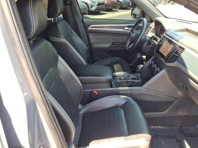 2021 Volkswagen Atlas Cross Sport 2.0T SEL Premium