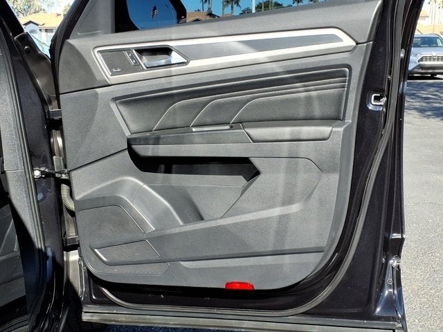 2020 Volkswagen Atlas Cross Sport 3.6L V6 SEL Premium R-Line