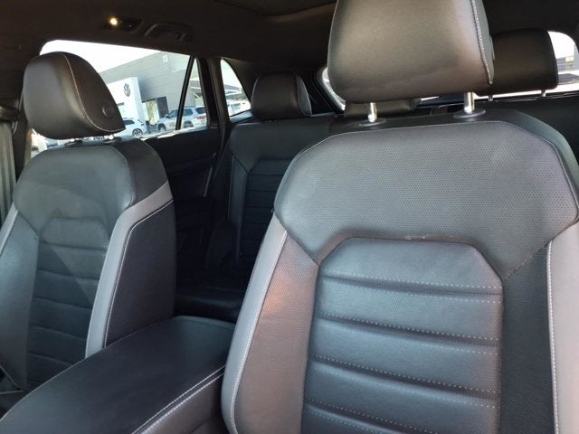 2020 Volkswagen Atlas Cross Sport 3.6L V6 SEL Premium R-Line