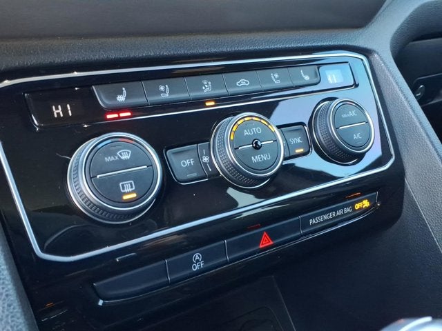 2020 Volkswagen Atlas Cross Sport 3.6L V6 SEL Premium R-Line