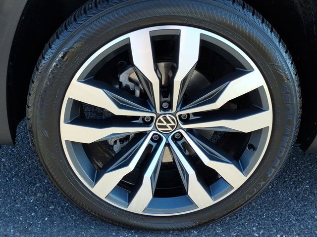 2020 Volkswagen Atlas Cross Sport 3.6L V6 SEL Premium R-Line