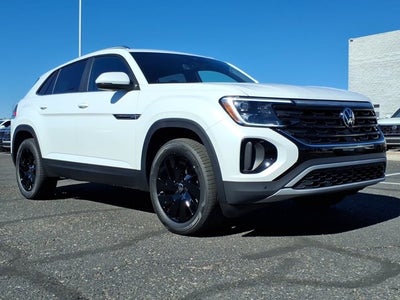 2026 Volkswagen Atlas Cross Sport 2.0T SE w/Technology