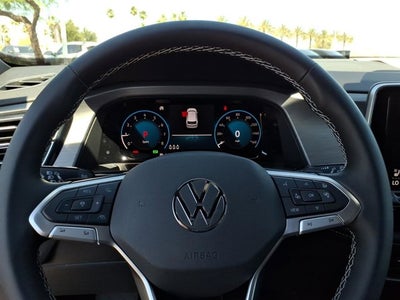 2026 Volkswagen Atlas Cross Sport 2.0T SE w/Technology