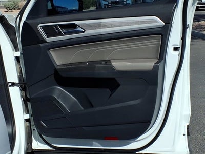 2022 Volkswagen Atlas Cross Sport 3.6L V6 SE w/Technology