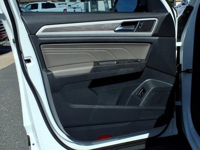 2022 Volkswagen Atlas Cross Sport 3.6L V6 SE w/Technology