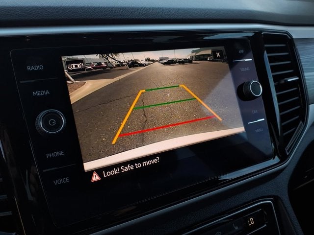 2022 Volkswagen Atlas Cross Sport 3.6L V6 SE w/Technology