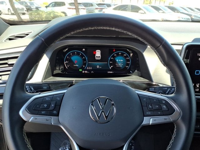 2024 Volkswagen Atlas Cross Sport 2.0T SE w/Technology