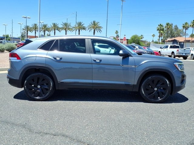 2024 Volkswagen Atlas Cross Sport 2.0T SE w/Technology