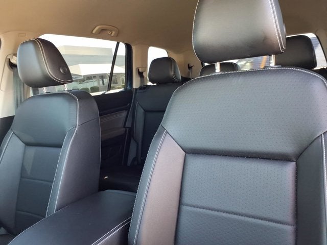 2023 Volkswagen Atlas 2.0T SE w/Technology