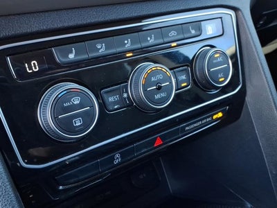 2023 Volkswagen Atlas 2.0T SE w/Technology