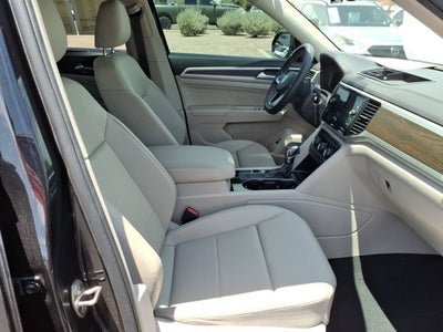 2023 Volkswagen Atlas 2.0T SE w/Technology