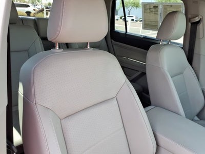 2023 Volkswagen Atlas 2.0T SE w/Technology