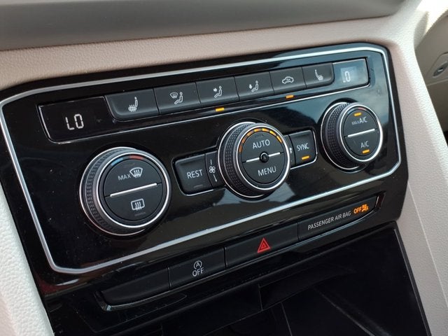 2023 Volkswagen Atlas 2.0T SE w/Technology