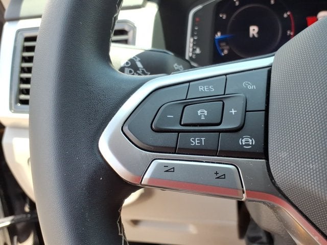2023 Volkswagen Atlas 2.0T SE w/Technology