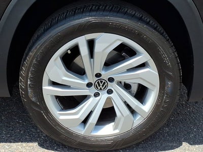 2023 Volkswagen Atlas 2.0T SE w/Technology