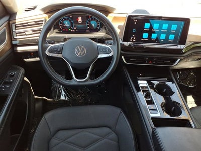 2024 Volkswagen Atlas 2.0T SE w/Technology