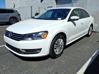 2014 Volkswagen Passat S