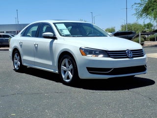 2013 Volkswagen Passat SE w/Sunroof