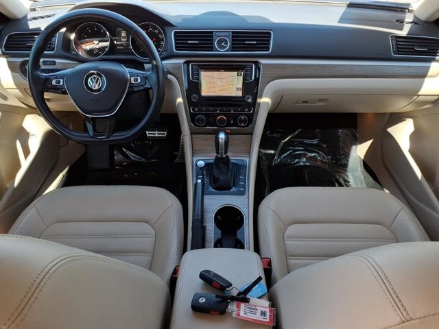 2017 Volkswagen Passat 1.8T SEL Premium