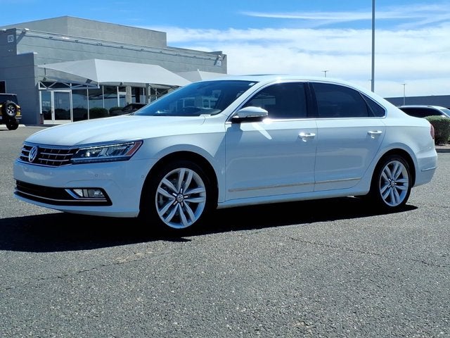 2017 Volkswagen Passat 1.8T SEL Premium