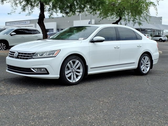 2017 Volkswagen Passat 1.8T SE w/Technology