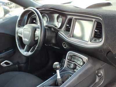 2016 Dodge Challenger R/T Shaker