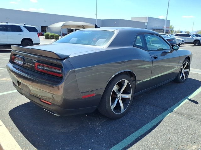 2016 Dodge Challenger R/T Shaker