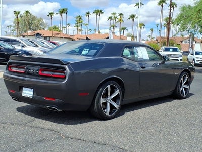 2016 Dodge Challenger R/T Shaker