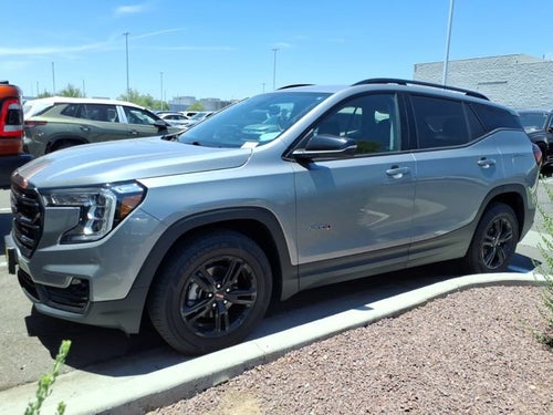 2024 GMC Terrain AT4