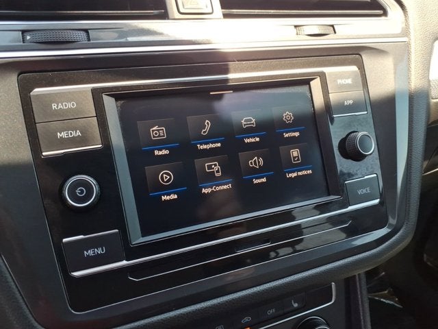 2022 Volkswagen Tiguan S