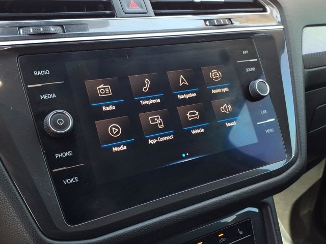 2022 Volkswagen Tiguan SE
