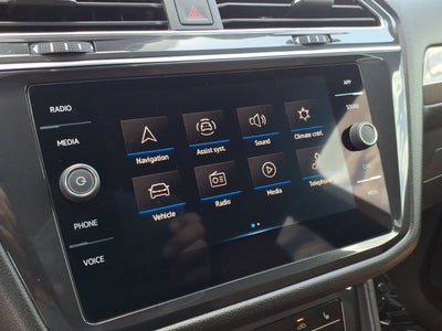 2023 Volkswagen Tiguan SE