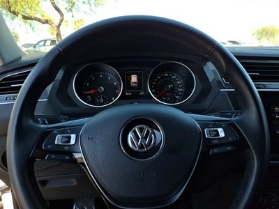2019 Volkswagen Tiguan SE