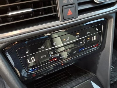 2026 Volkswagen Taos SE Black