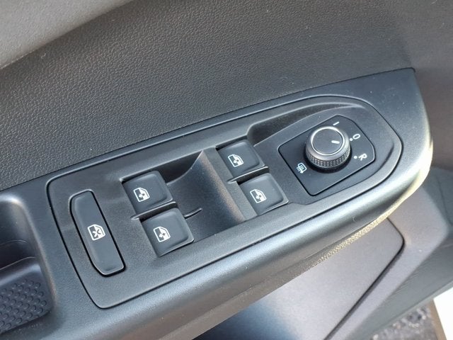 2026 Volkswagen Taos SE Black