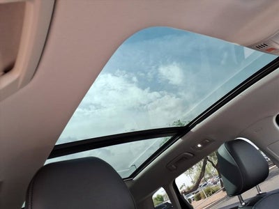 2025 Volkswagen Taos SE Black