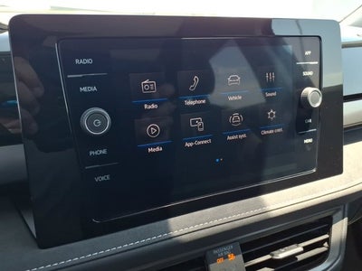 2026 Volkswagen Taos SE Black