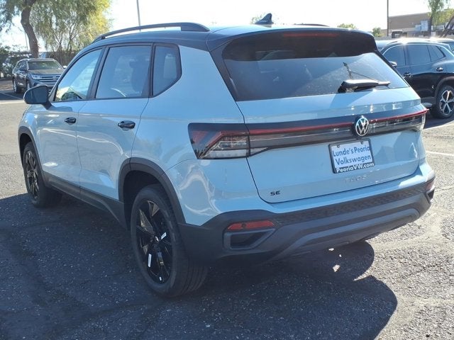 2026 Volkswagen Taos SE Black