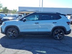 2026 Volkswagen Taos SE Black