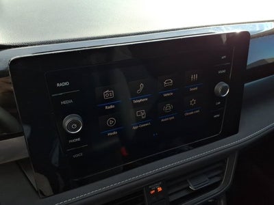 2027 Volkswagen Taos SE Black