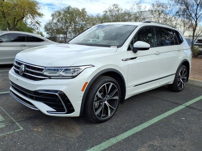 2024 Volkswagen Tiguan SEL R-Line