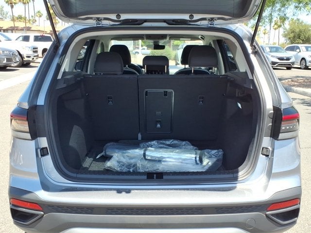 2025 Volkswagen Taos S