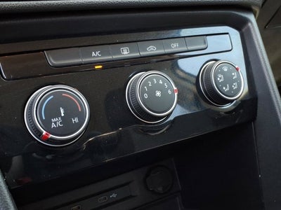2025 Volkswagen Taos S