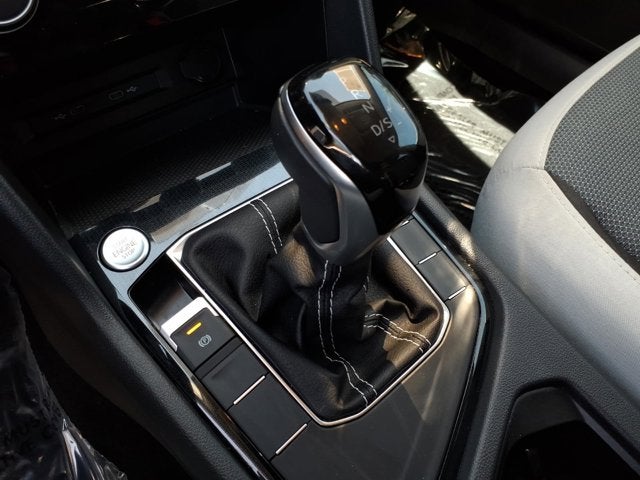 2025 Volkswagen Taos S